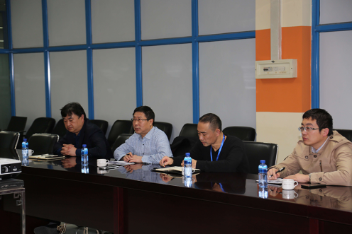 ���������»��������첼�й���һ�ӵ�����Ǯ������������˾������̸