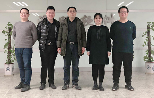 �����з����Ķ�����ֵ��������ߴ���㷨����ͷ��